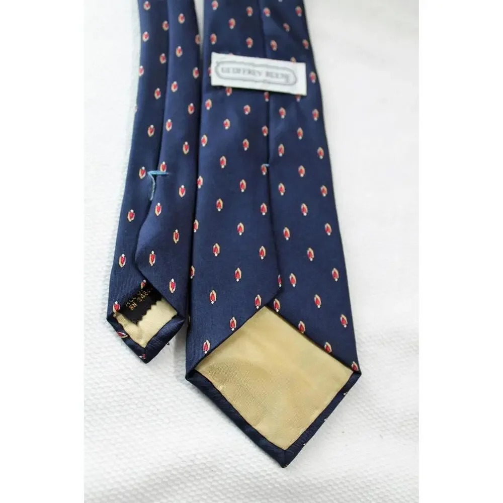 Vintage 80s GEOFFREY BEENE 3 X 58 Inch Silk Necktie, Navy Blue & Red